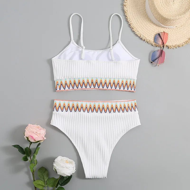 "Maillot de Bain Bikini Blanc Taille Haute - Été 2024"